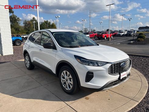 New 2025 Ford Escape Active w/ Cold Weather Package image 3