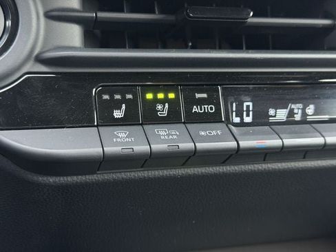Certified 2026 Toyota Crown AWD/4WD image 22