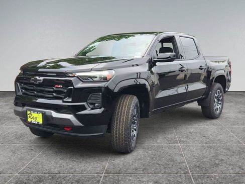 New 2026 Chevrolet Colorado Z71 w/ Technology Package AWD/4WD image 4