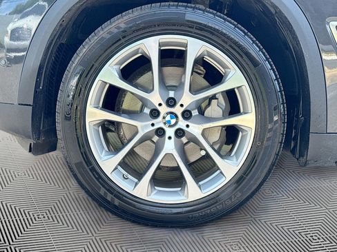 Used 2023 BMW X5 xDrive40i w/ Premium Essential Package AWD/4WD image 32