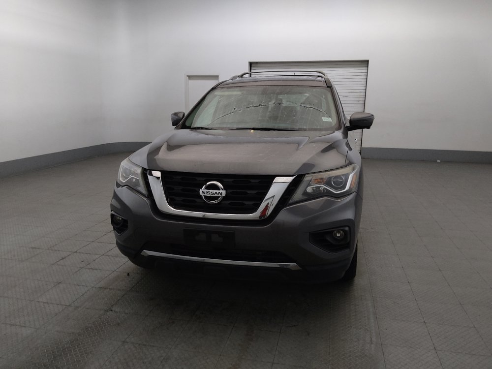 Used 2018 Nissan Pathfinder Platinum AWD/4WD image 15