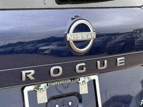 New 2026 Nissan Rogue SV AWD/4WD image 7