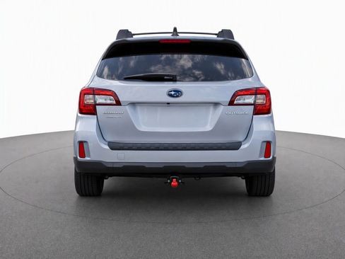 Used 2016 Subaru Outback 2.5i Limited w/ Popular Package #4 AWD/4WD image 4