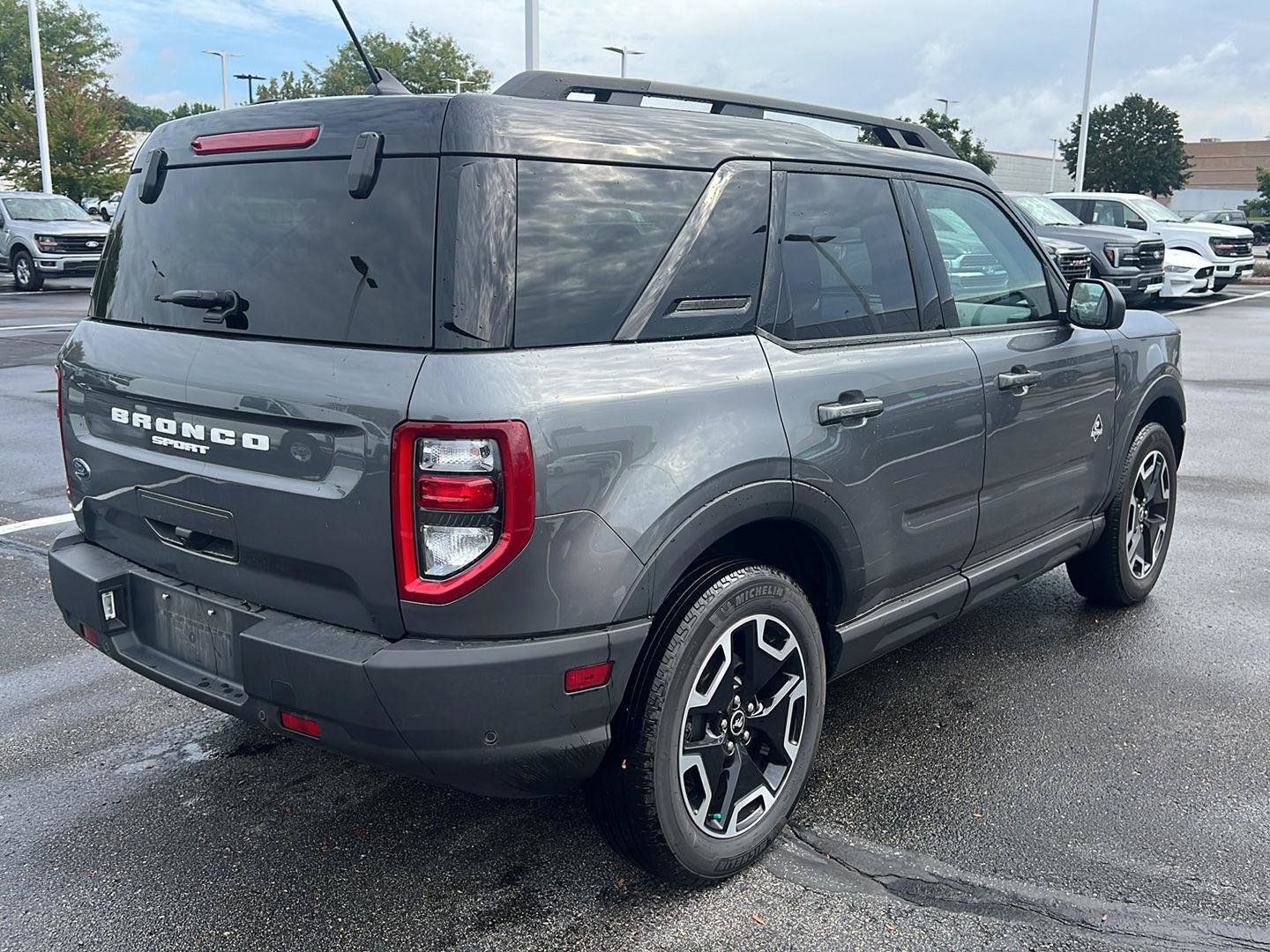 Used 2024 Ford Bronco Sport Outer Banks w/ Tech Package AWD/4WD image 5
