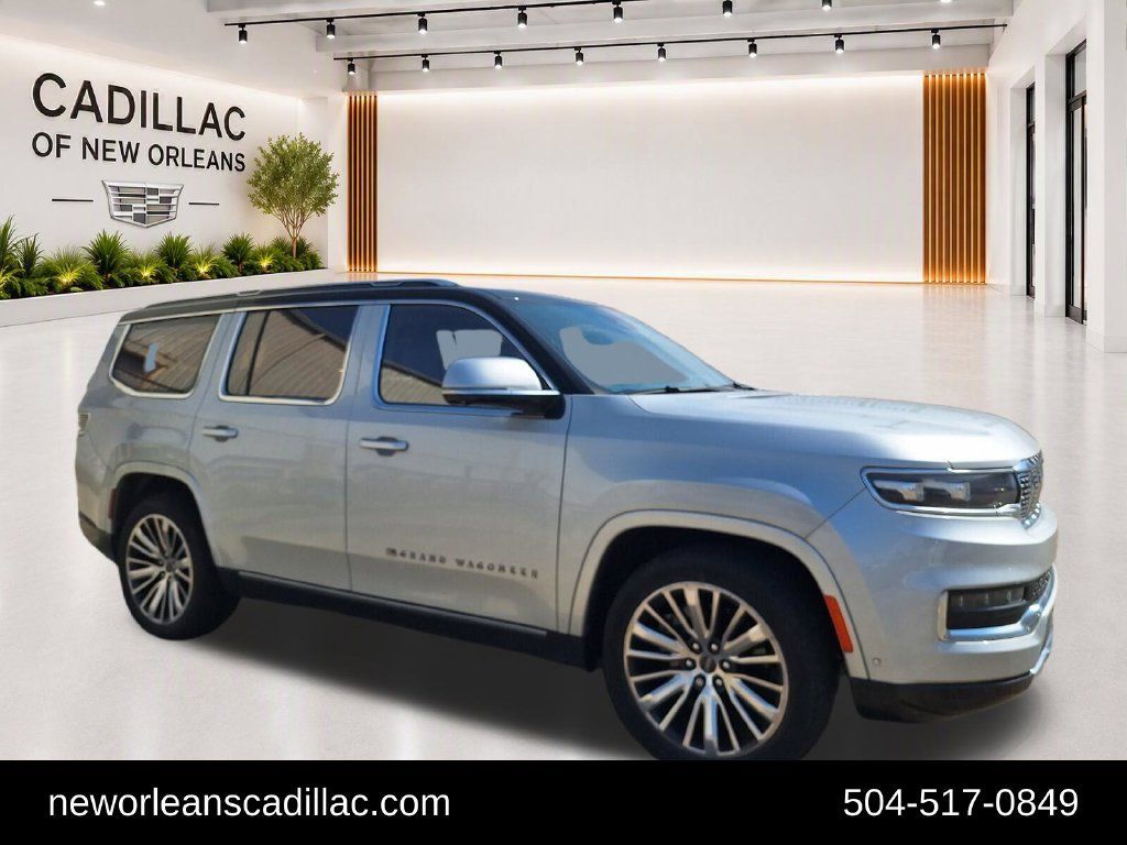 Used 2022 Jeep Grand Wagoneer Series III AWD/4WD image 1