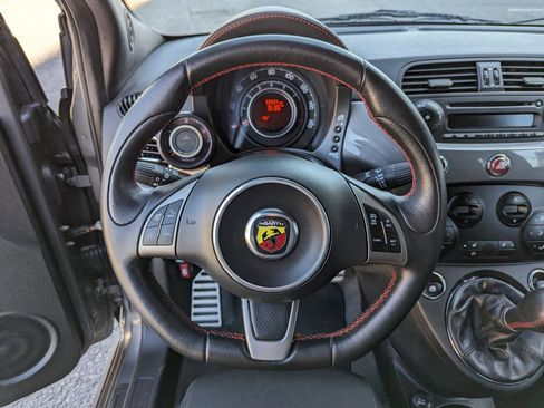 Used 2013 FIAT 500 Abarth w/ Comfort/Convenience Group FWD image 18