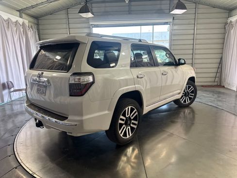 Used 2023 Toyota 4Runner Limited AWD/4WD image 5
