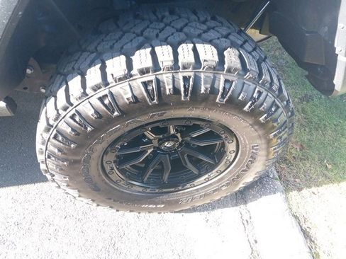 Used 2021 Jeep Wrangler Unlimited Rubicon w/ Dual Top Group image 26