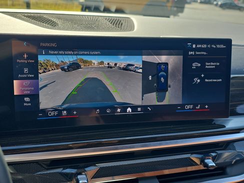 Used 2025 BMW X5 xDrive40i w/ Executive Package image 24