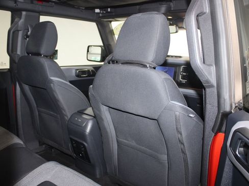 Used 2023 Ford Bronco 4-Door AWD/4WD image 29