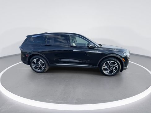 New 2026 Lincoln Nautilus Premier w/ Equipment Group 102A image 9