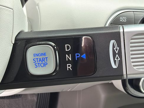 Used 2026 Hyundai Palisade SEL FWD image 33