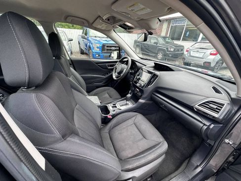 Used 2019 Subaru Forester w/ Alloy Wheel Package AWD/4WD image 11