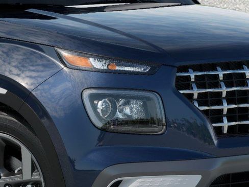 New 2026 Hyundai Venue SEL FWD image 9