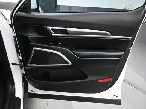 Used 2021 Kia Telluride S AWD/4WD image 52