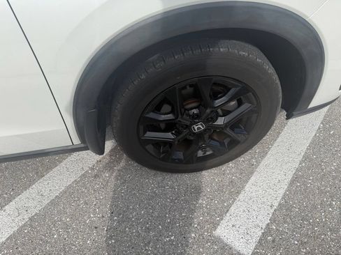 Certified 2023 Honda HR-V Sport image 14