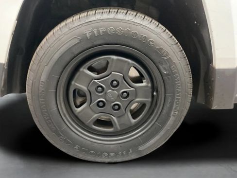 Used 2015 Jeep Patriot Sport FWD image 27