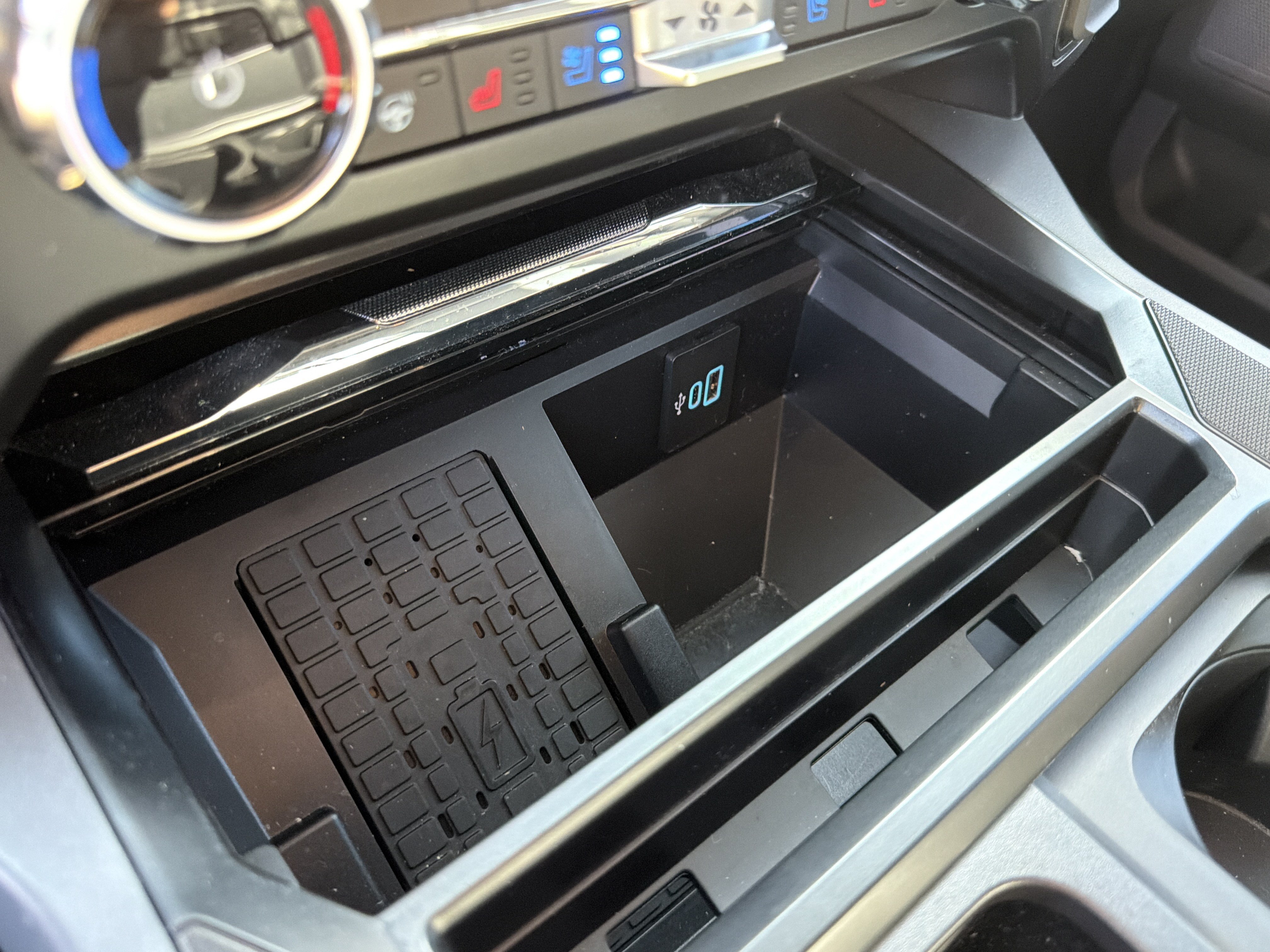 Used 2026 Ford F250 Lariat AWD/4WD image 40