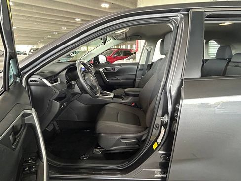 Used 2025 Toyota RAV4 LE FWD image 24