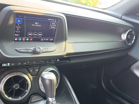 Used 2023 Chevrolet Camaro LT RWD image 26