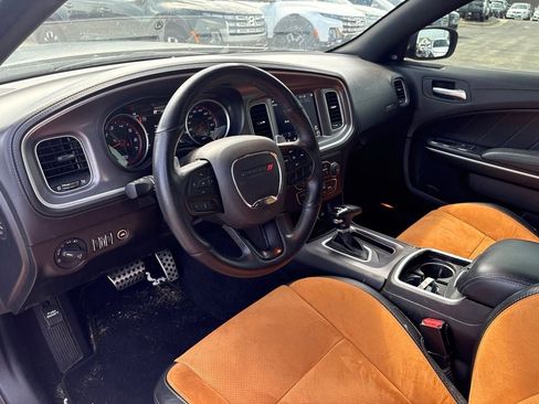 Used 2022 Dodge Charger Scat Pack w/ Plus Group RWD image 9