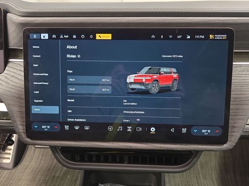 Used 2023 Rivian R1S Launch Edition image 29