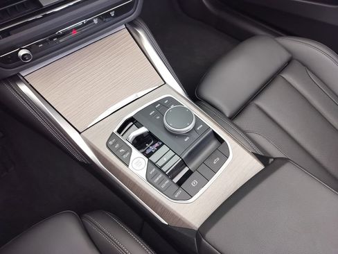 Certified 2026 BMW M440i Convertible RWD image 18