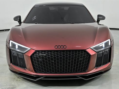 Used 2018 Audi R8 V10 plus AWD/4WD image 5