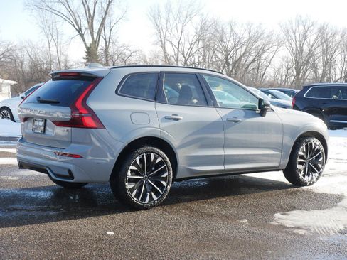 New 2026 Volvo XC60 B5 Ultra w/ Climate Package image 3