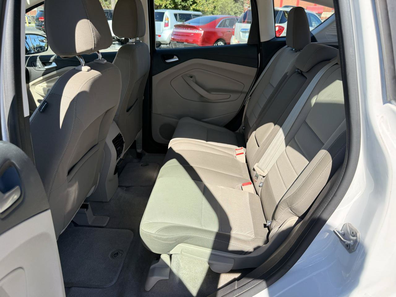 Used 2013 Ford C-MAX SE FWD image 11