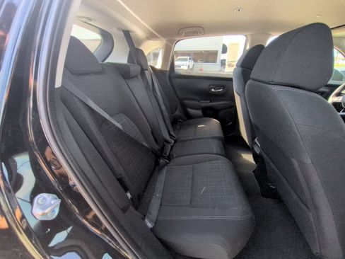 Used 2025 Honda HR-V LX image 29