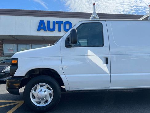 Used 2014 Ford E-150 and Econoline 150 w/ Commercial Cargo Van Package image 34