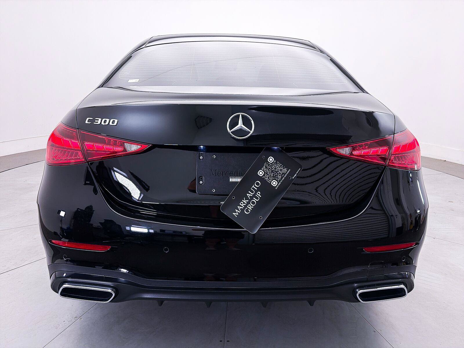 Used 2023 Mercedes-Benz C 300 Sedan image 14