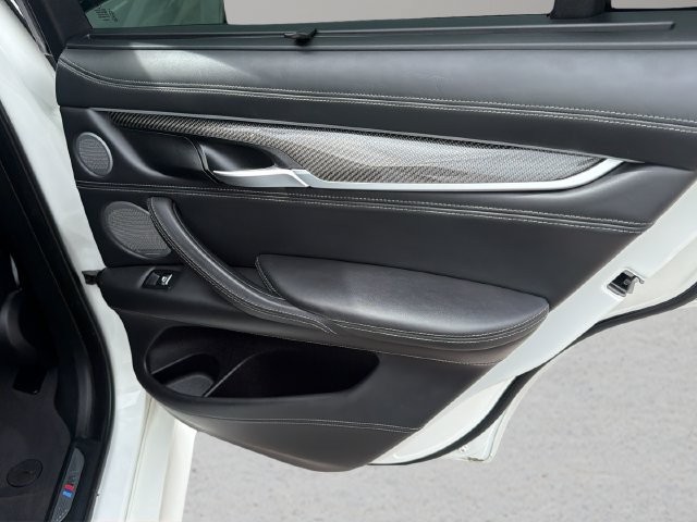 Used 2017 BMW X6 M AWD/4WD image 11