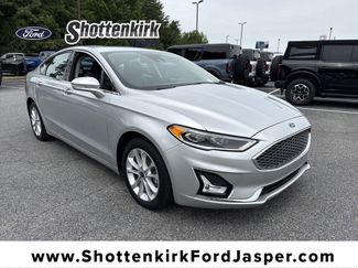 Used 2019 Ford Fusion Energi Titanium FWD video 1
