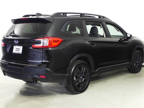 Used 2024 Subaru Ascent Onyx Edition image 7