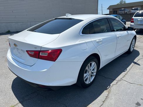 Used 2018 Chevrolet Malibu LT FWD image 6
