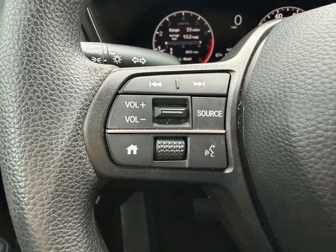 Used 2025 Honda CR-V EX image 12