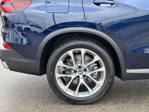 New 2026 BMW X5 xDrive40i w/ Climate Comfort Package image 12