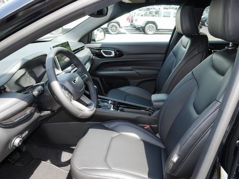 New 2025 Jeep Compass Limited w/ Sun & Sound Group image 2