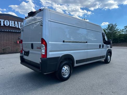 Used 2021 RAM ProMaster 2500 FWD image 7