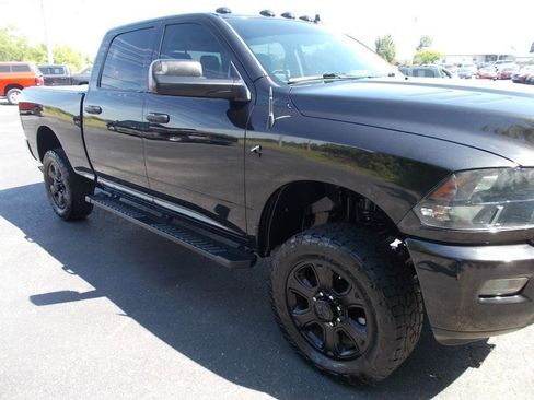 Used 2016 RAM 2500 Lone Star w/ Black Appearance Group AWD/4WD image 11