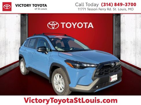 New 2026 Toyota Corolla Cross LE image 1