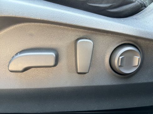 Used 2024 Subaru Outback Premium AWD/4WD image 20