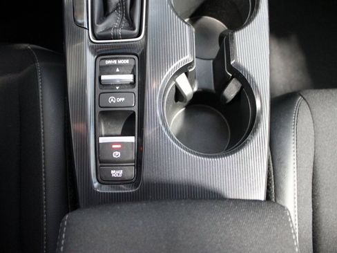 Used 2024 Honda Civic Sport image 32