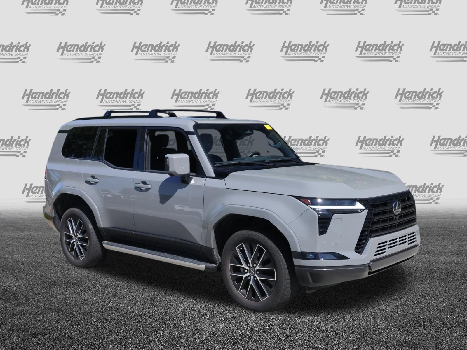 Used 2024 Lexus GX 550 w/ Accessory Package (Z1) AWD/4WD image 2