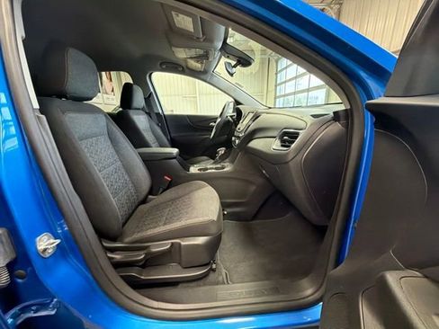 Used 2024 Chevrolet Equinox LT AWD/4WD image 24
