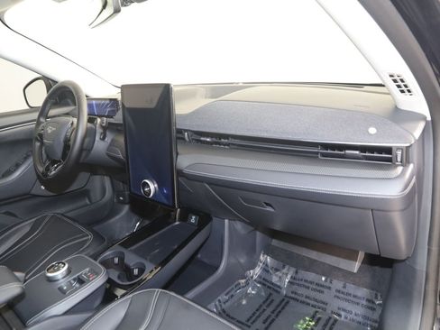 Used 2024 Ford Mustang Mach-E Premium AWD/4WD image 43