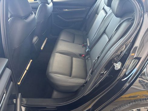 Used 2025 MAZDA MAZDA3 s image 24