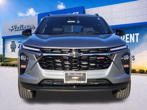 New 2026 Chevrolet Trax RS w/ Sunroof Package FWD image 6